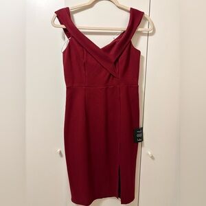 Elegant Burgundy Sleeveless Dress